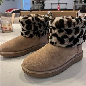 Ugg fluff mini quilted leopard booties